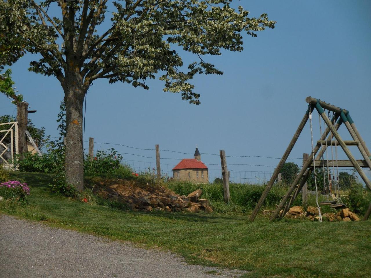 Maison D'Hotes Des 2 Chenes Bessenay Esterno foto